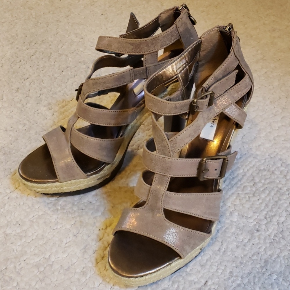 Vera Wang Platform Sandals